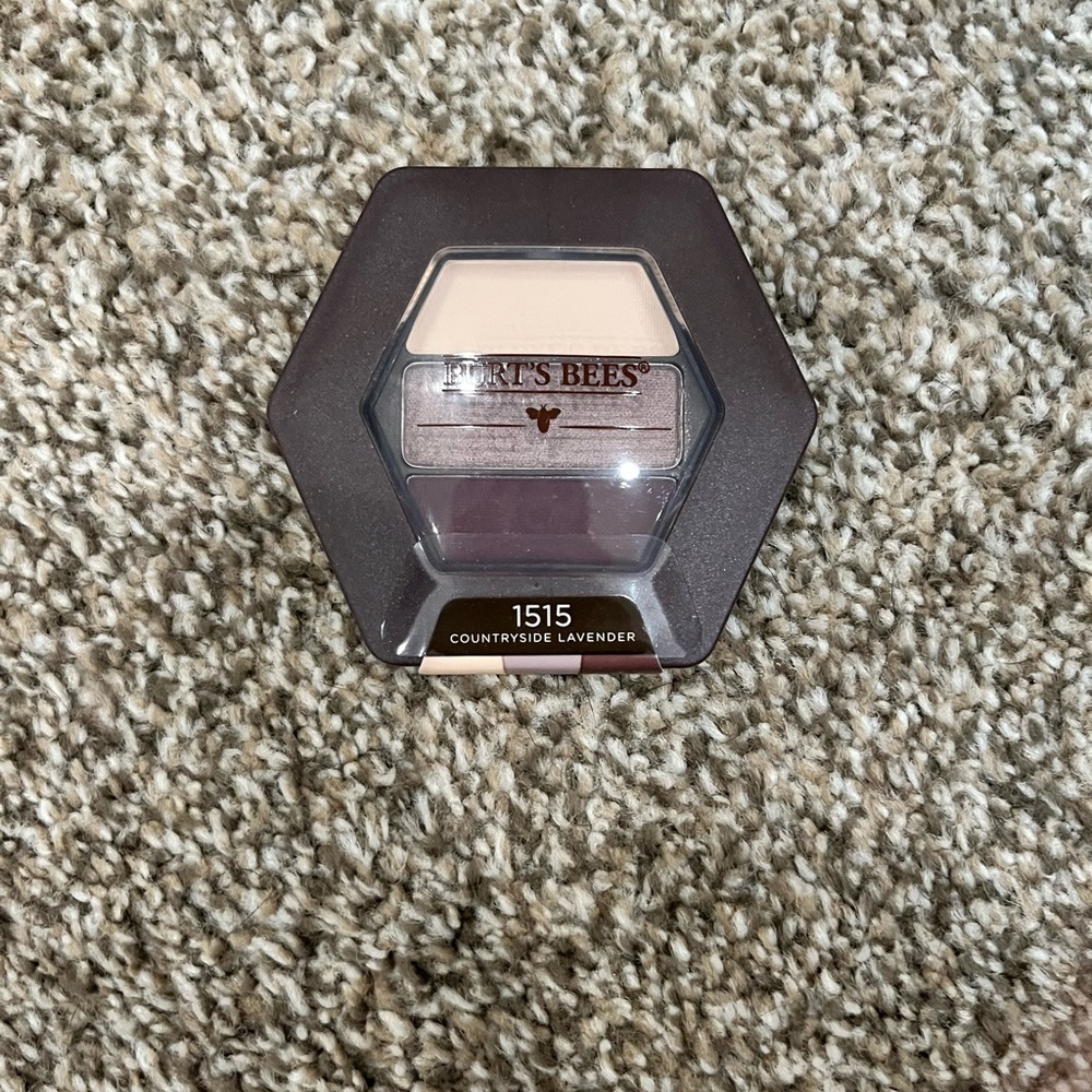 Burt’s bees eyeshadow trio